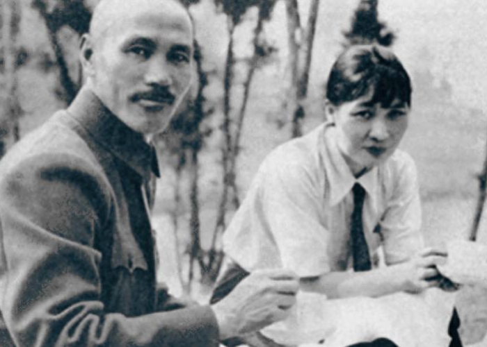 重庆飞机坠毁事件视频,网络传播中的伦理反思与信息责任 重庆飞机坠毁事件视频,网络传播中的伦理反思与信息责任