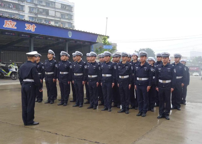 山城重庆精准布控再升级,多维施策构筑常态化防疫新屏障 山城重庆精准布控再升级,多维施策构筑常态化防疫新屏障