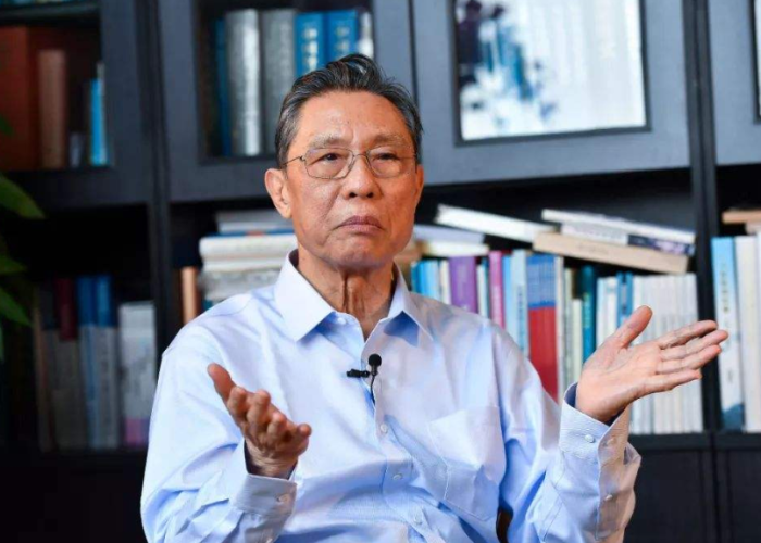 2025年7月26日成都单双号限行,一场政策真空期的深度解析与市民出行全攻略 2025年7月26日成都单双号限行,一场政策真空期的深度解析与市民出行全攻略