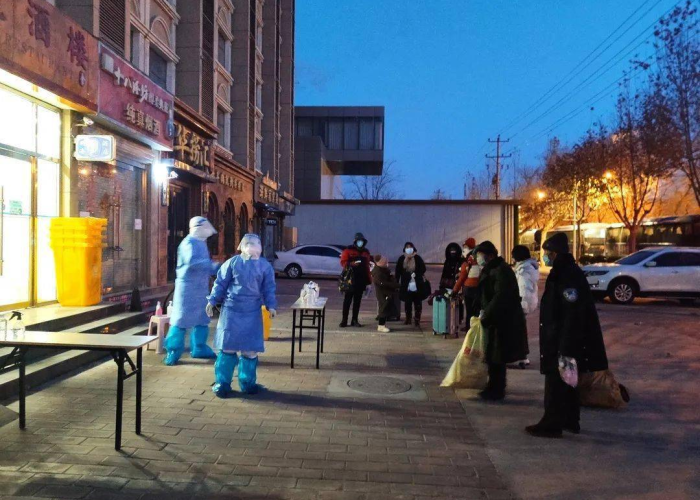 大连某街道升级高风险区,抗疫防线再收紧,市民生活如何应对? 大连某街道升级高风险区,抗疫防线再收紧,市民生活如何应对?