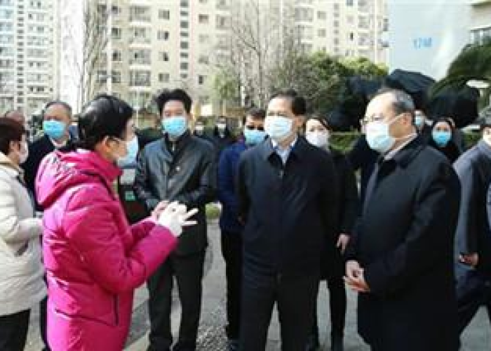 贰0贰0鞍山海城抗疫回眸,风雪同舟路,淬炼一座城的坚韧与温情 贰0贰0鞍山海城抗疫回眸,风雪同舟路,淬炼一座城的坚韧与温情