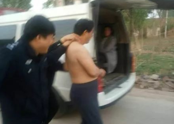 今日献县本斋突发警力聚集,现场目击者透露详情,引发广泛关注与猜测 今日献县本斋突发警力聚集,现场目击者透露详情,引发广泛关注与猜测