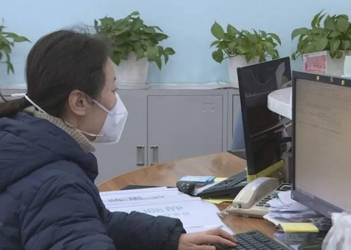 回龙观疫线纪实，常态化防控下的坚韧日常与邻里暖光