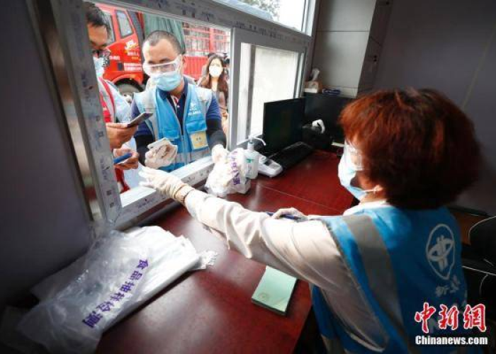 张家界突发10例本土确诊,旅游旺季面临严峻防疫考验 张家界突发10例本土确诊,旅游旺季面临严峻防疫考验