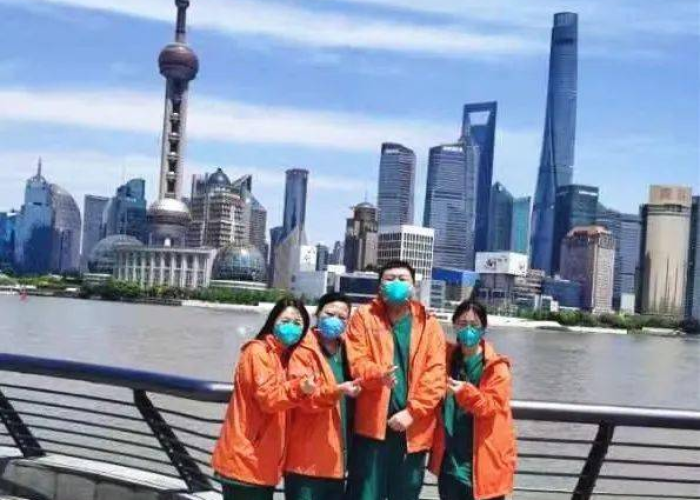 黄浦江畔的苏沪情,5000江苏白衣勇士的守沪日记 黄浦江畔的苏沪情,5000江苏白衣勇士的守沪日记