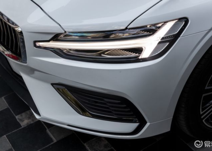 沃尔沃S60 2025款最新裸车价深度解析,豪华B级车市场的新价值标杆 沃尔沃S60 2025款最新裸车价深度解析,豪华B级车市场的新价值标杆