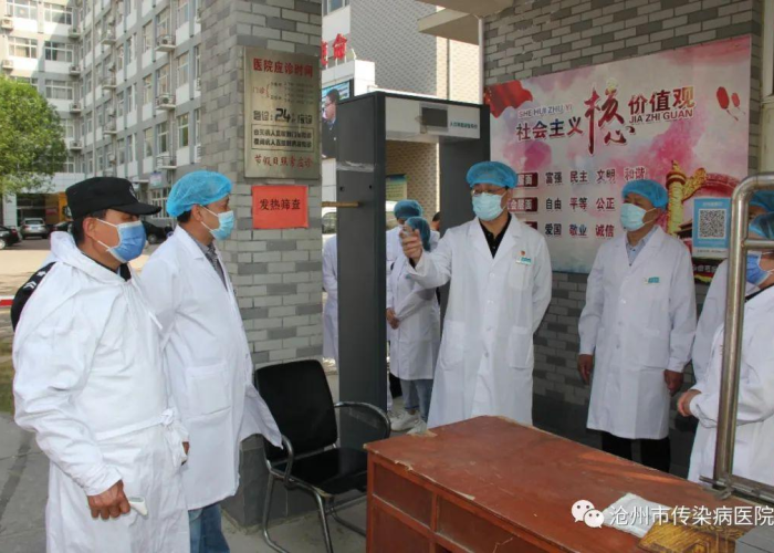 给大家讲解“微信牛牛炸 金花”获取房卡教程-哔哩哔哩