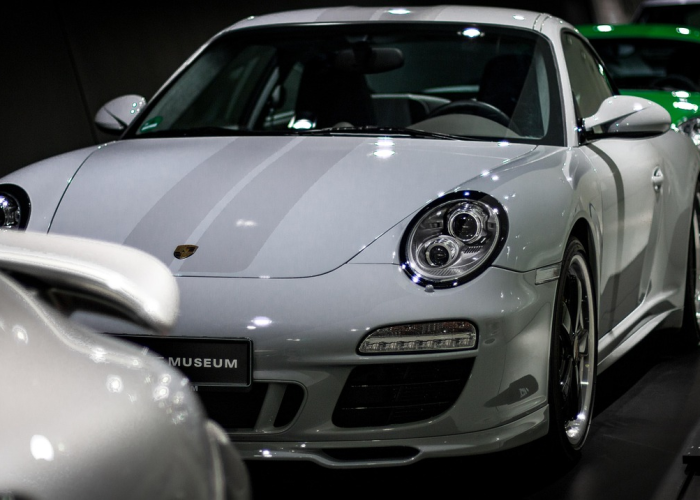 保时捷卡宴每公里油耗成本大揭秘，豪华SUV的燃油经济性究竟如何？