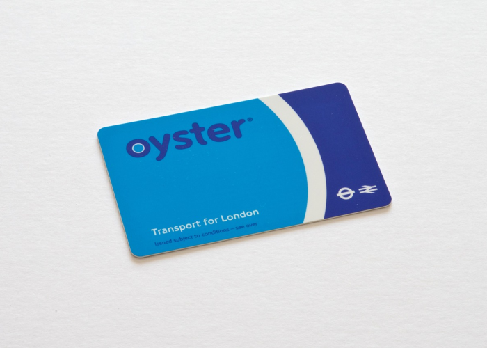 房卡必备教程“微信金花房卡在哪里充”详细房卡使用教程