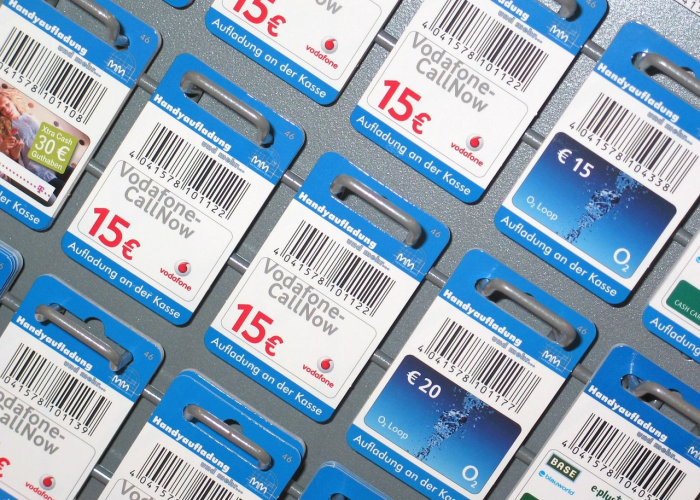 给大家讲解“微信炸 金花怎么卖房卡”房卡详细充值