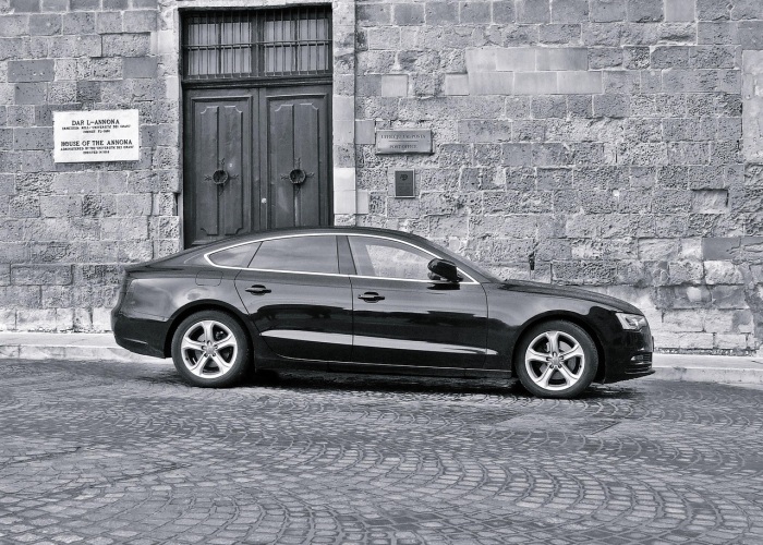 电动轿车价格表排行榜,2024年最新购车指南与市场趋势解析 电动轿车价格表排行榜,2024年最新购车指南与市场趋势解析