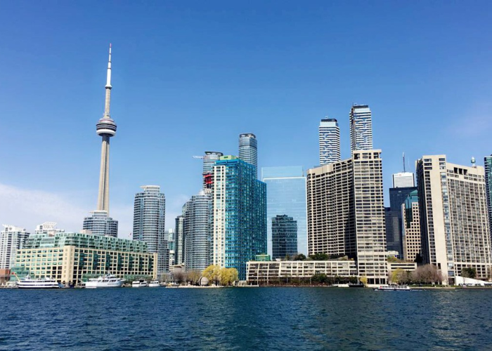 上海陆月壹日，一座城市的重启与新生