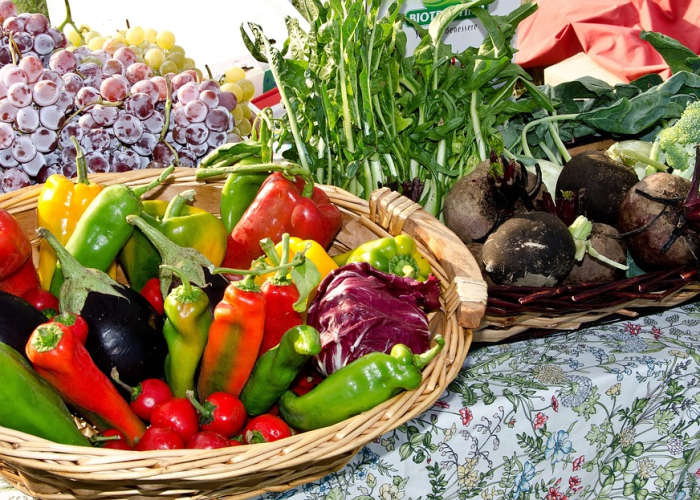 新疆霍尔果斯新增贰例无症状感染者行程轨迹公布，当地迅速启动应急响应机制