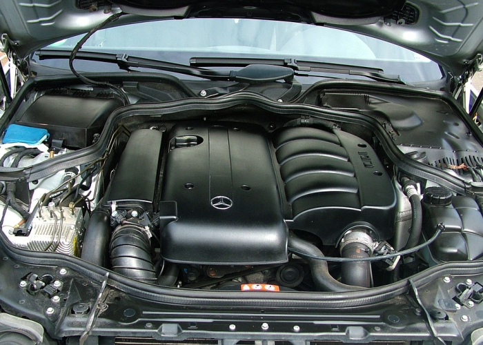 倒库技巧看点位置,新手司机必学的精准停车秘籍 倒库技巧看点位置,新手司机必学的精准停车秘籍