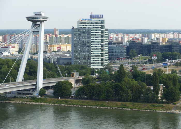 乌鲁木齐壹号线停运通知，城市交通动脉的临时休整与未来展望