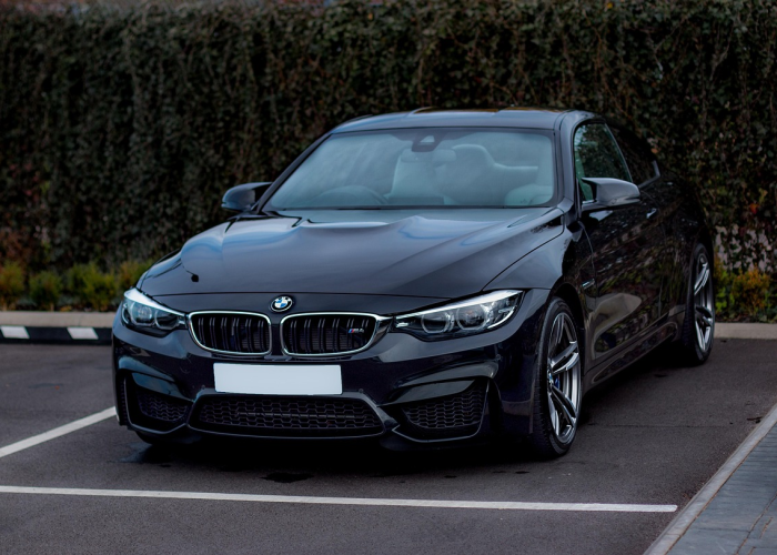 破晓时分，全国疫情高峰险地区的坚守、突围与人文回响