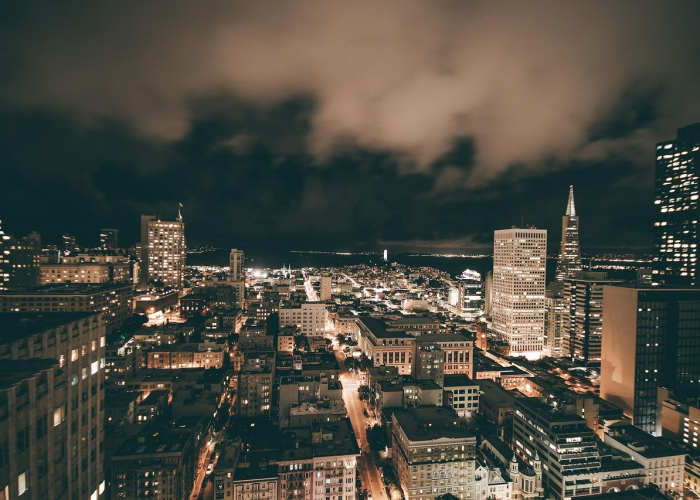 大连疫情降为低风险区，一座城市的坚韧与复苏之路