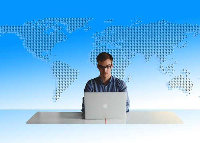 中国疫情迎来曙光，社会复苏与未来展望