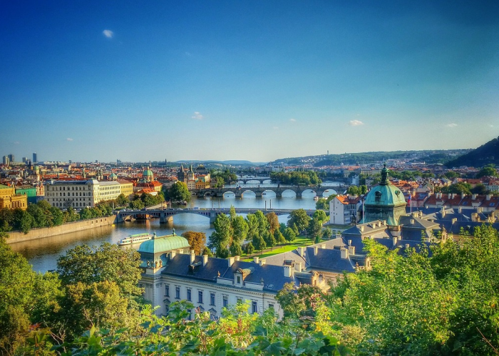 河北三日伍玖例感染，骤起波澜与常态化防控下的精准阻击