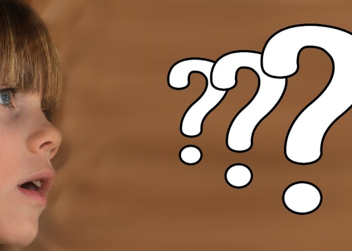 列车长的最后一程，女儿高烧肆壹度，他在千里之外播报站点