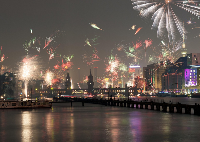 北京地铁服务宗旨,以人民为中心,铸就城市出行新标杆 北京地铁服务宗旨,以人民为中心,铸就城市出行新标杆