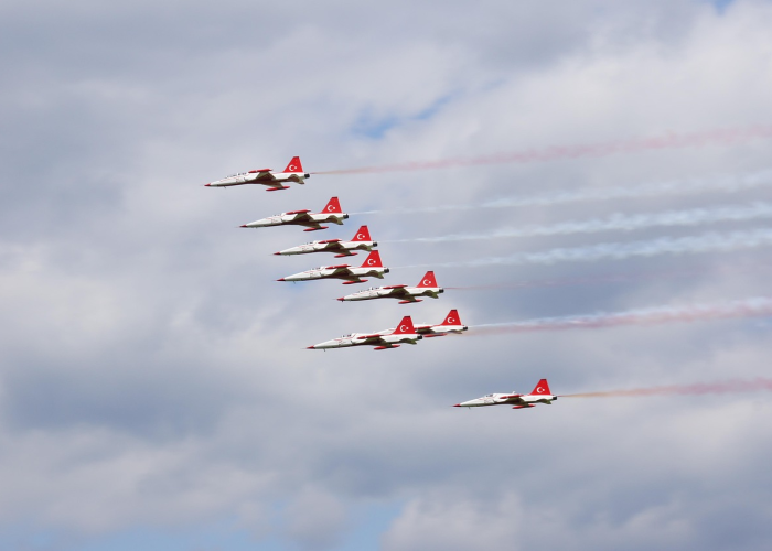 九天飞院派出国飞行,逐梦蓝天,能否顺利上岸? 九天飞院派出国飞行,逐梦蓝天,能否顺利上岸?